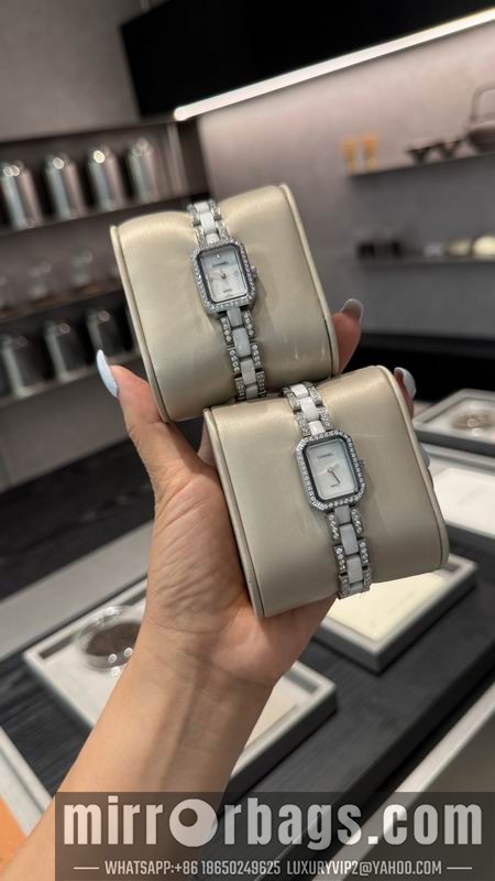 Replica Chanel 21X26mm 101440 Watch