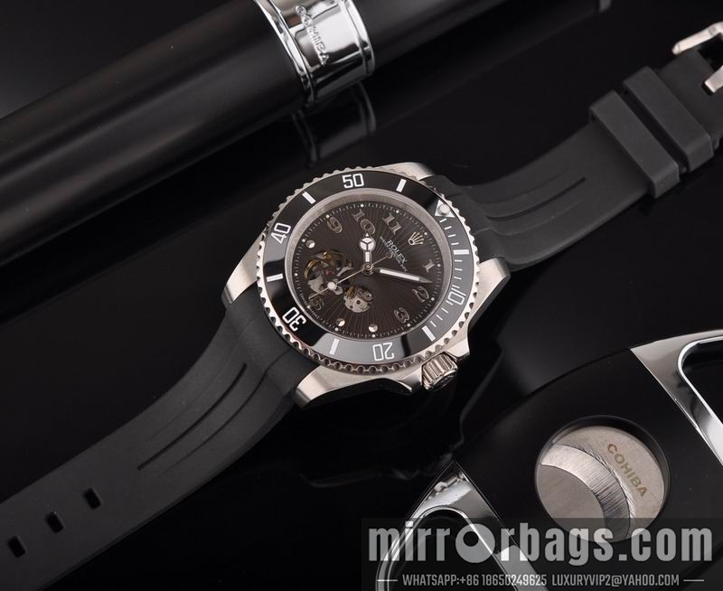 Replica Rolex 40mm 080822 Watch