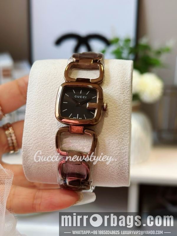 Replica Gucci 24X22.4mm 101433 Watch