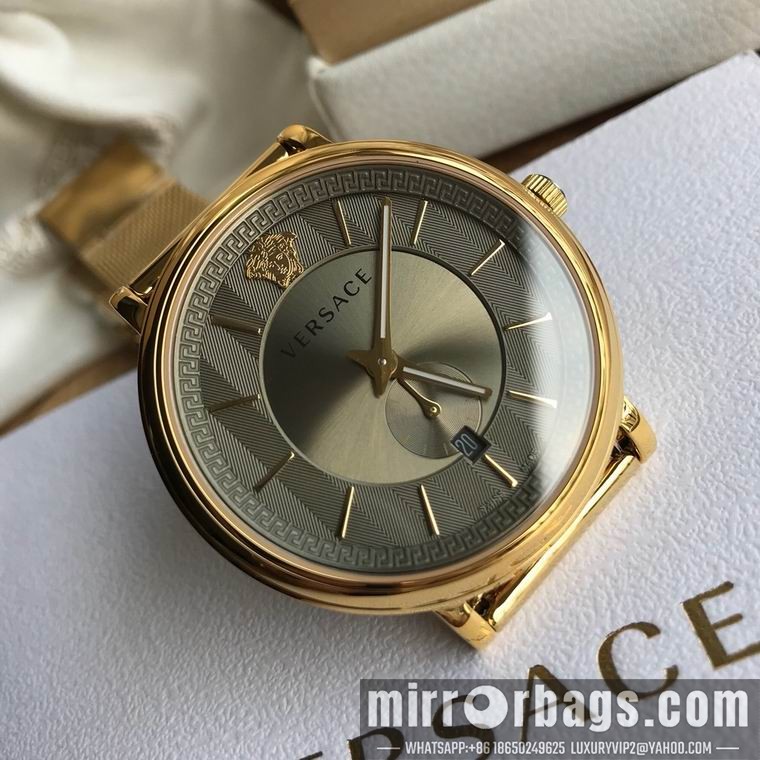Replica Versace men 42mm M04 Watch