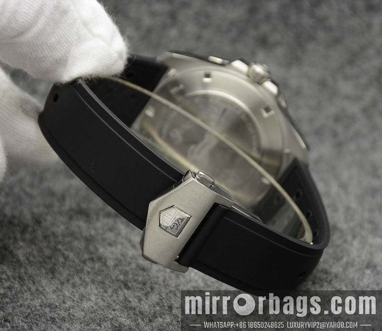 Replica Tag Heuer men 44X14mm M20 Watch