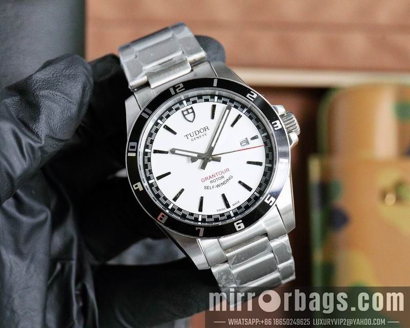 Replica Tudor 42mm 092807 Watch
