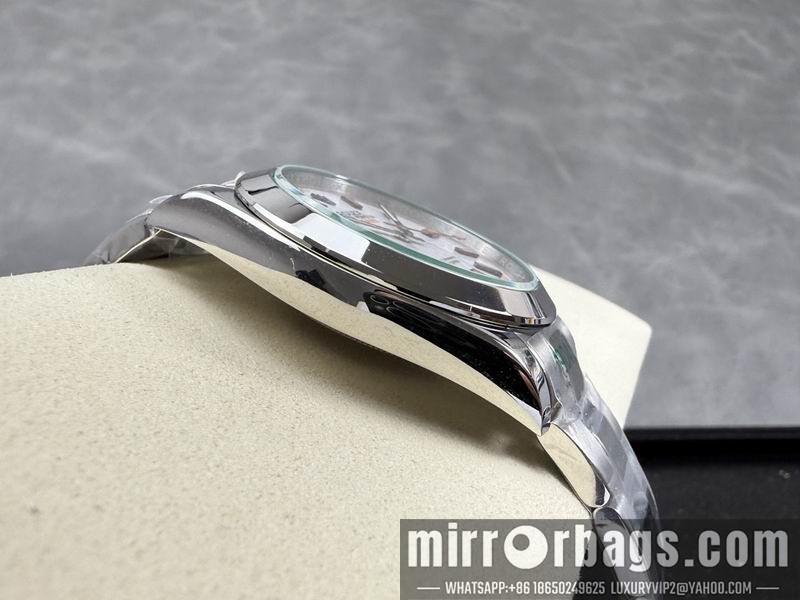 Replica Rolex 40mm 102324 Watch