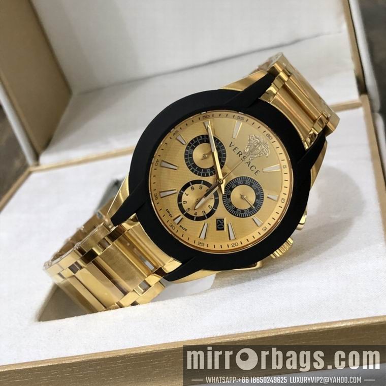 Replica Versace men 42mm M06 Watch