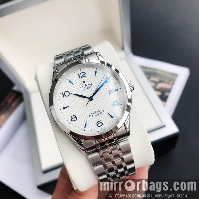 Replica Tudor men watch 110401 Watch