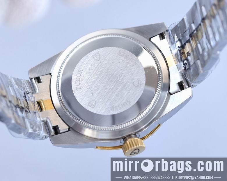 Replica Tudor men 40X11mm M19 Watch