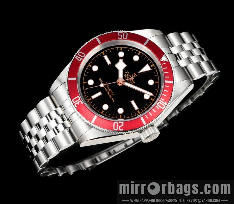 Replica Tudor 41mm 022113 Watch