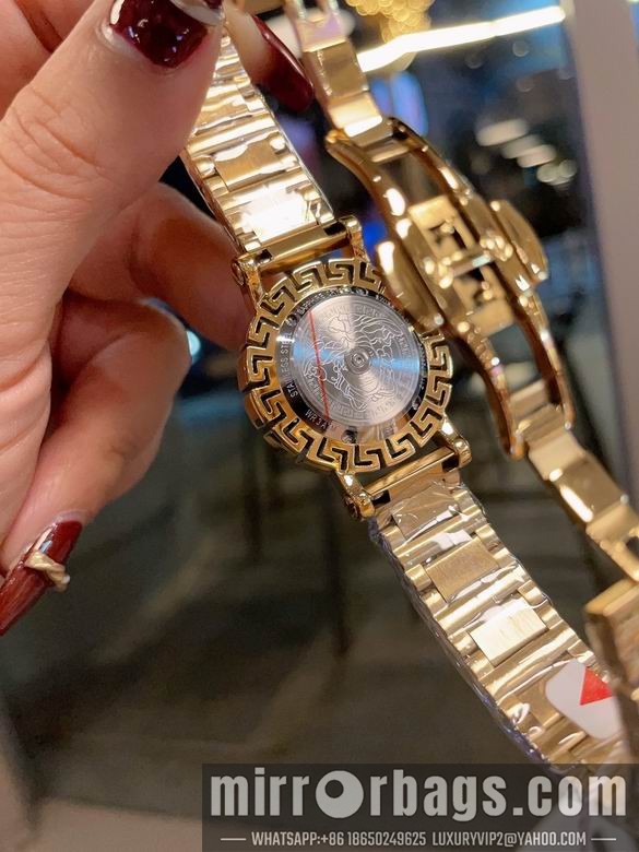 Replica Versace 30mm 12nbz24 Watch