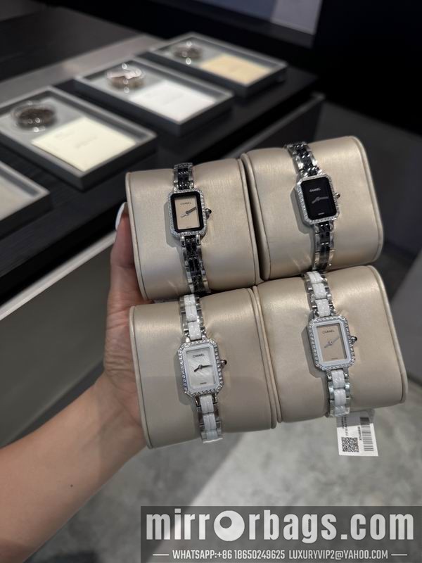 Replica Chanel 21X26mm 101516 Watch