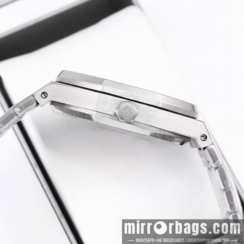 Replica AP 41mm 082205 Watch