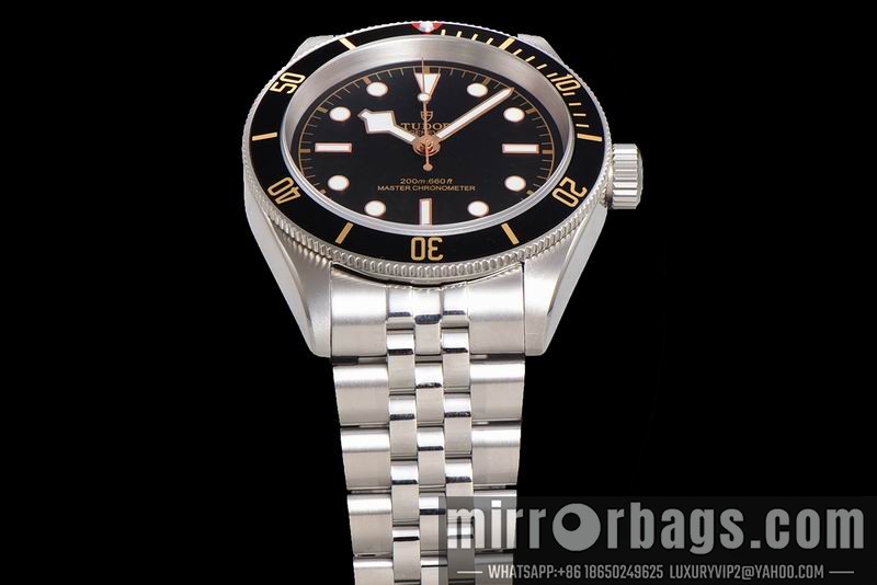 Replica Tudor 41mm 080415 Watch