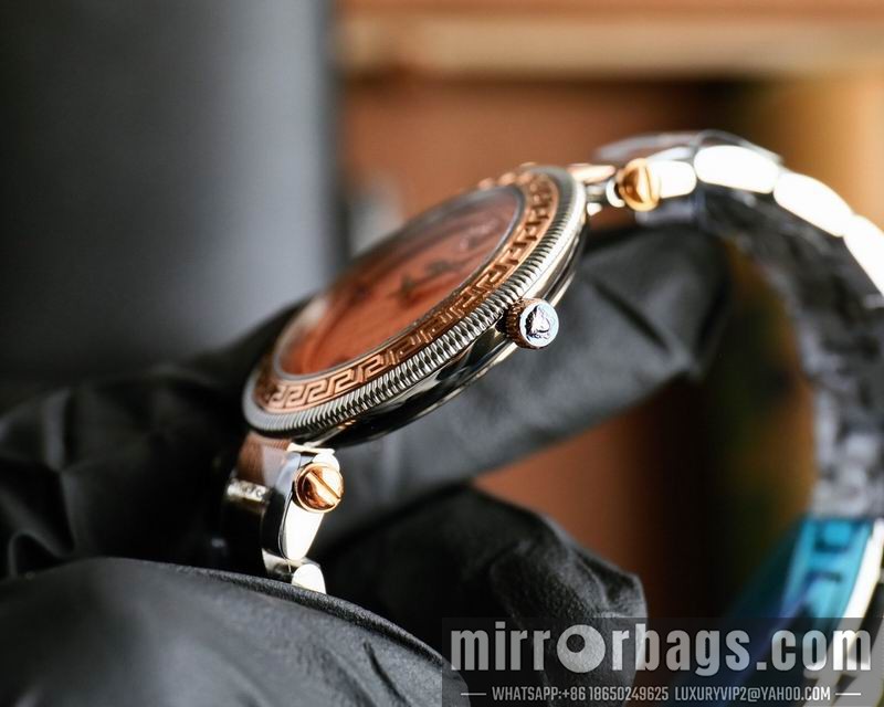 Replica Versace woman watch 122823 Watch