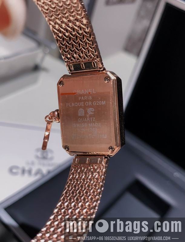 Replica Chanel 26X20mm 101522 Watch