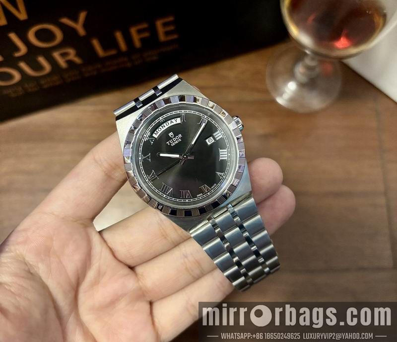 Replica Tudor 41mm 072440 Watch