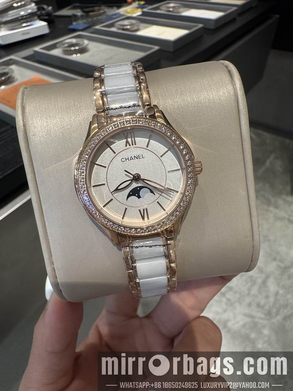 Replica Chanel 33mm 101547 Watch