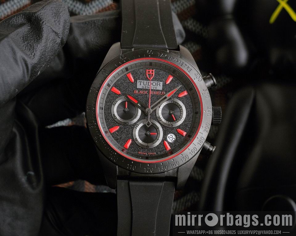 Replica Tudor watch 111001 Watch