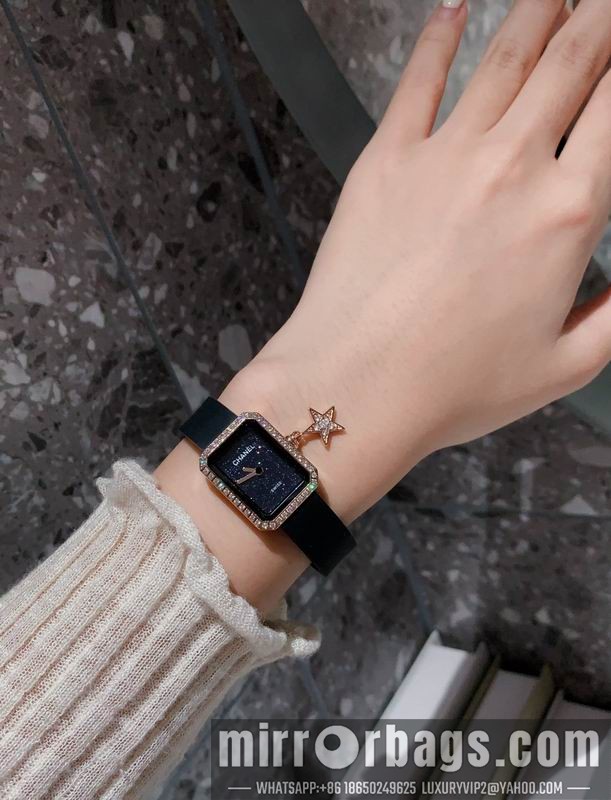 Replica Chanel 26X20mm 101522 Watch