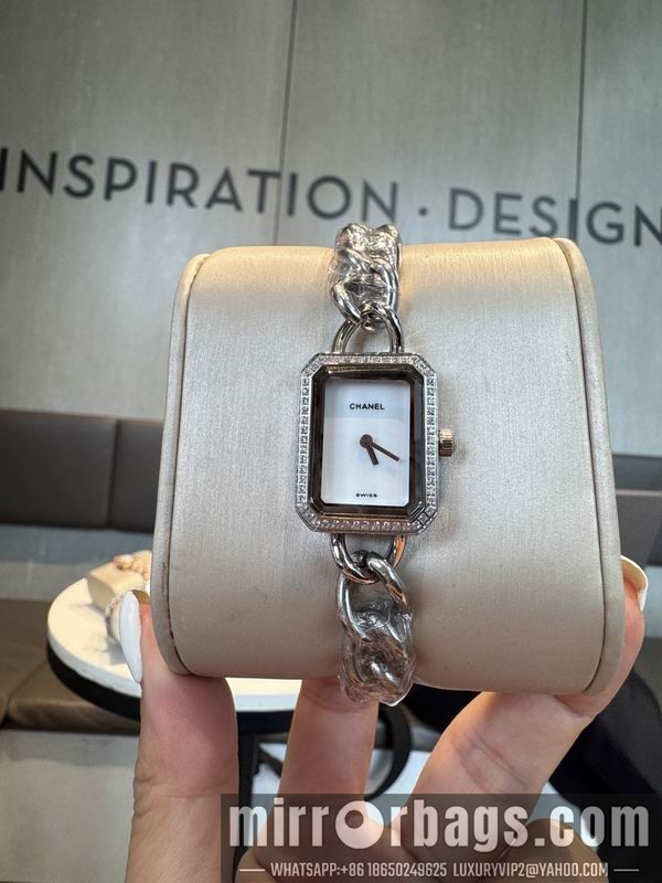 Replica Chanel 21X26mm 101502 Watch