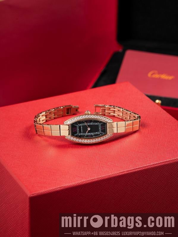Replica Cartier 23X30mm 040917 Watch