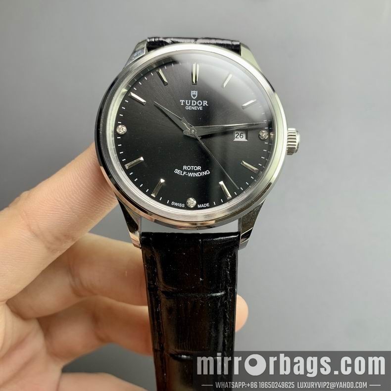 Replica Tudor watch M33 Watch