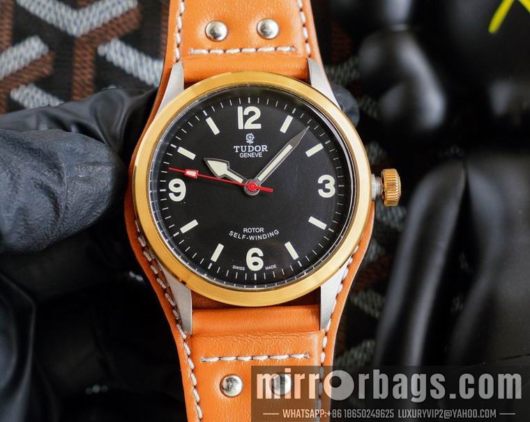 Replica Tudor 42mm men M01 Watch