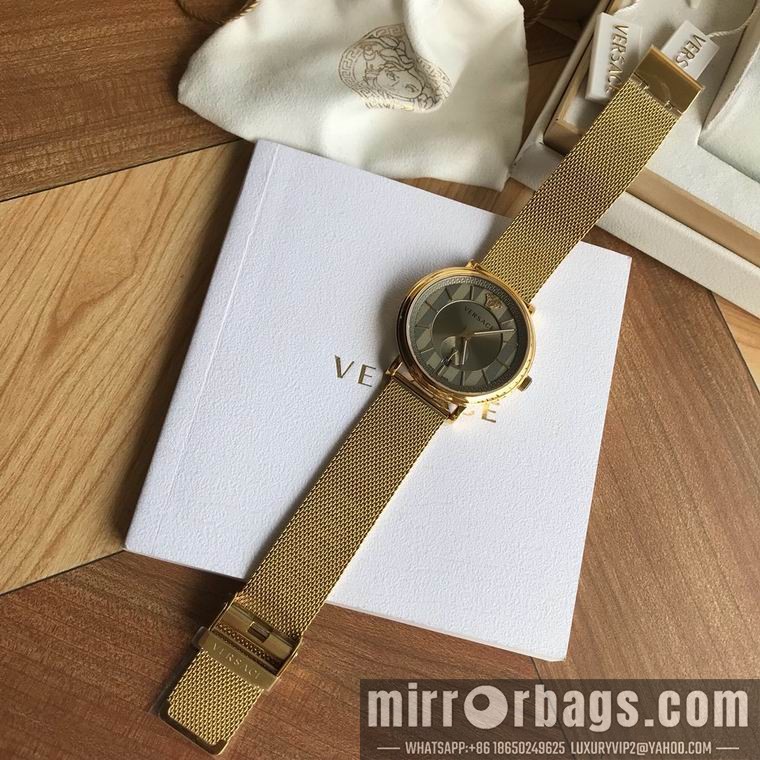 Replica Versace men 42mm M04 Watch