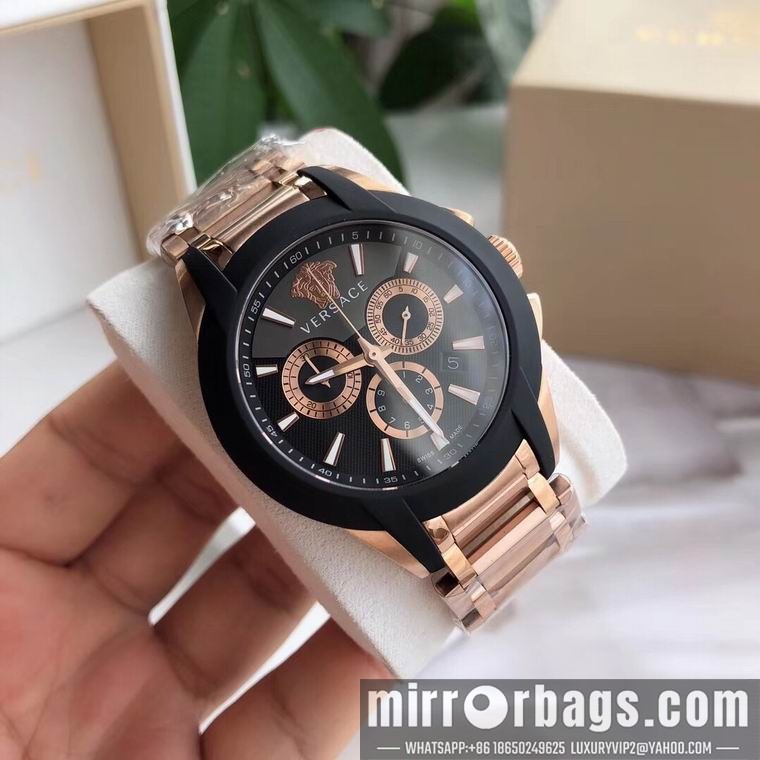 Replica Versace men 42mm M06 Watch