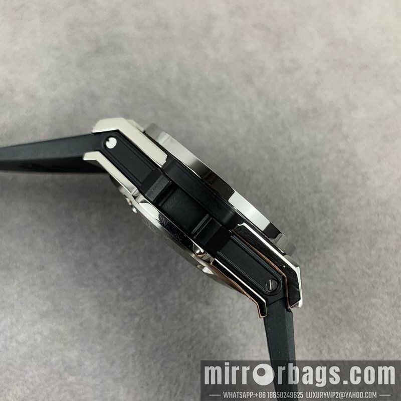 Replica Hublot 42mm 080716 Watch