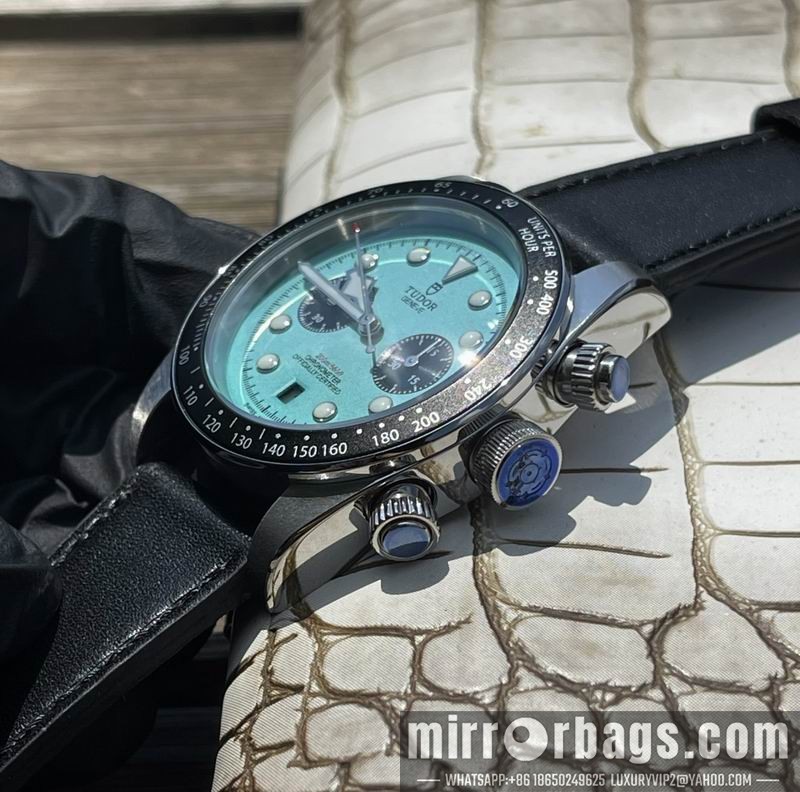 Replica Tudor 42mm 111428 Watch