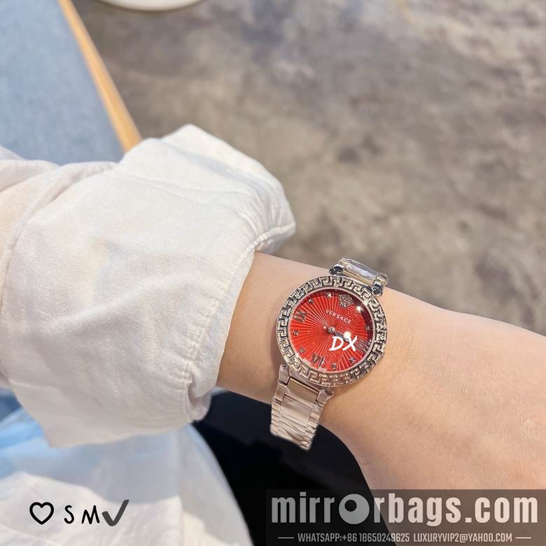 Replica Versace 34mm 10nms47 Watch