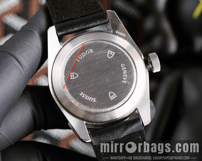Replica Tudor men 42mm M12 Watch