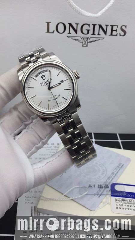 Replica Tudor watch 072437 Watch