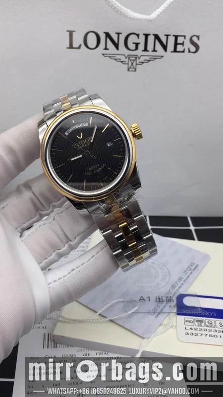 Replica Tudor watch 072437 Watch