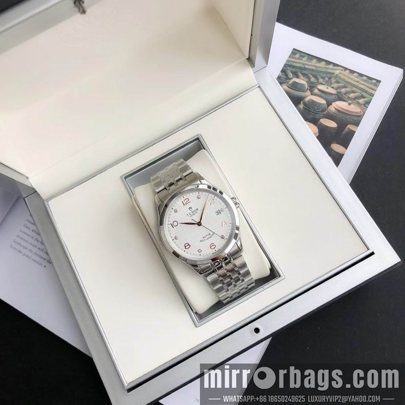 Replica Tudor men watch 110402 Watch