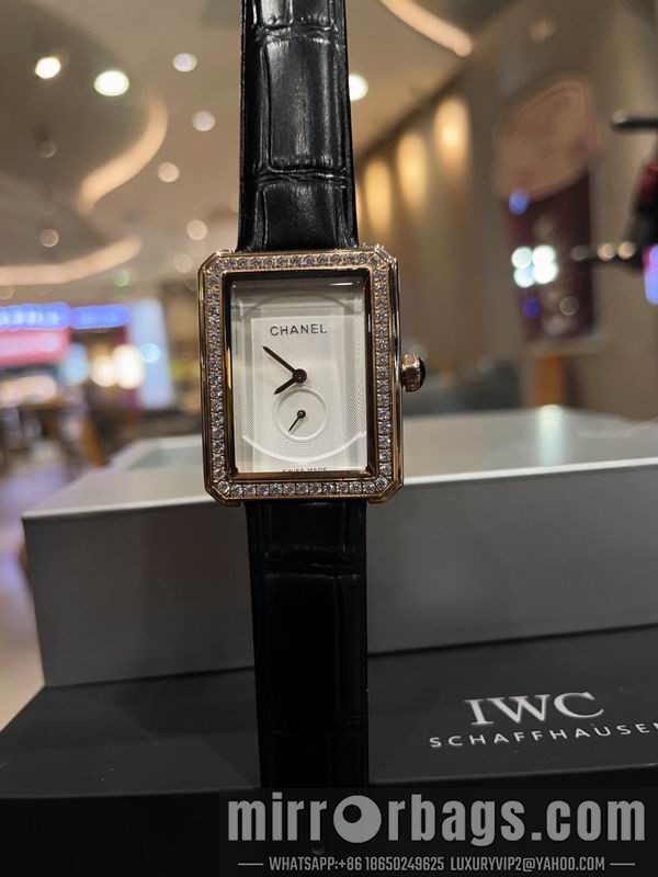 Replica Chanel 27X34mm 052304 Watch