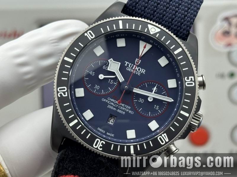 Replica Tudor 43mm 010531 Watch