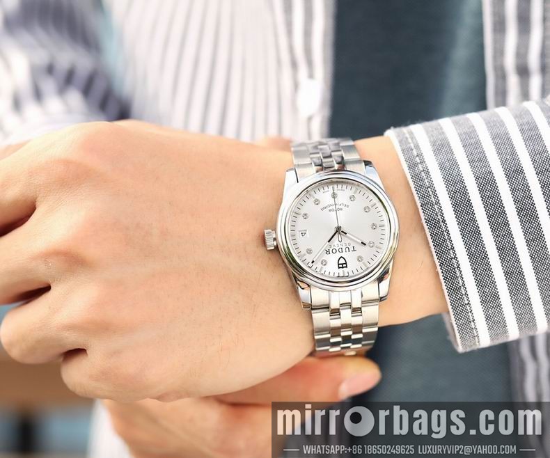 Replica Tudor watch M37 Watch