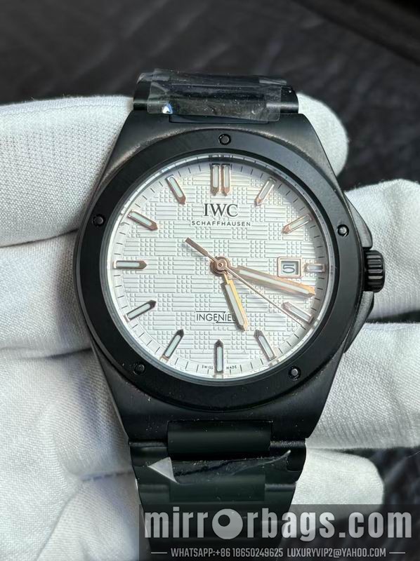Replica IWC 40mm 082247 Watch