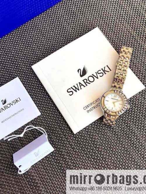 Original order in stock: Swarovski Lovely Crystals Series Case - 31mm Watch