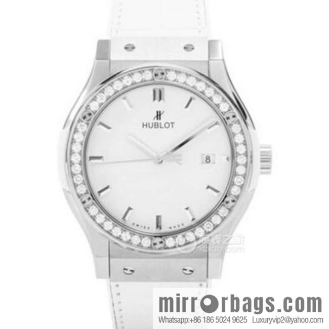 Hublot Classic Series, Hublot Women\'s 33mm Quartz High-End Watch