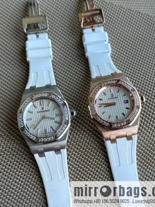 Tape RF Factory, Audemars Piguet Royal Oak Series Model 67601 Quartz Watch