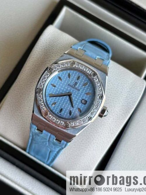Alligator Leather RF Factory, Audemars Piguet Royal Oak Series Model 67601 Quartz Watch