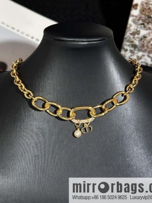 New ☑️ DIOR CD Pearl Chain Necklace