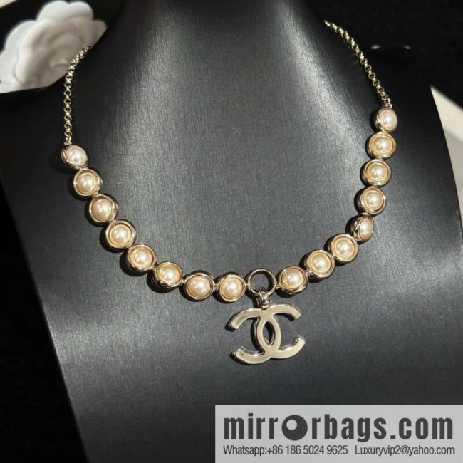 ❗️New ❗️ Chanel necklace ☀️ new ☑️ Chanel double c pearl necklace ☀️