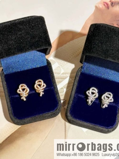 ❗️New ❗️ New ☑️ TIFFANY & Co. Woven full diamond key stud earrings