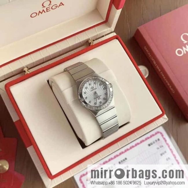 Omega/OMEGA Model 123.15.27.60 Constellation Four Generations Eternal Classic Real Diamond Cla1376 Quartz Movement Watch