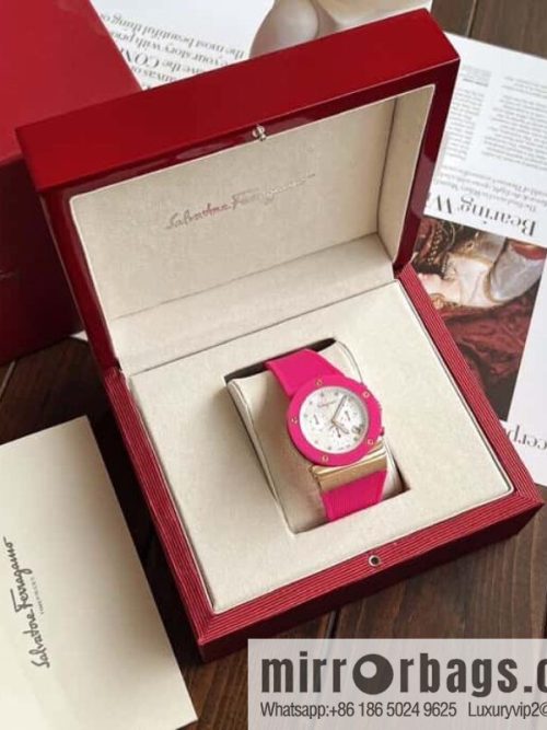 Ferragamo\'s new sports gender-neutral watch can be worn by men and women in 40mm.