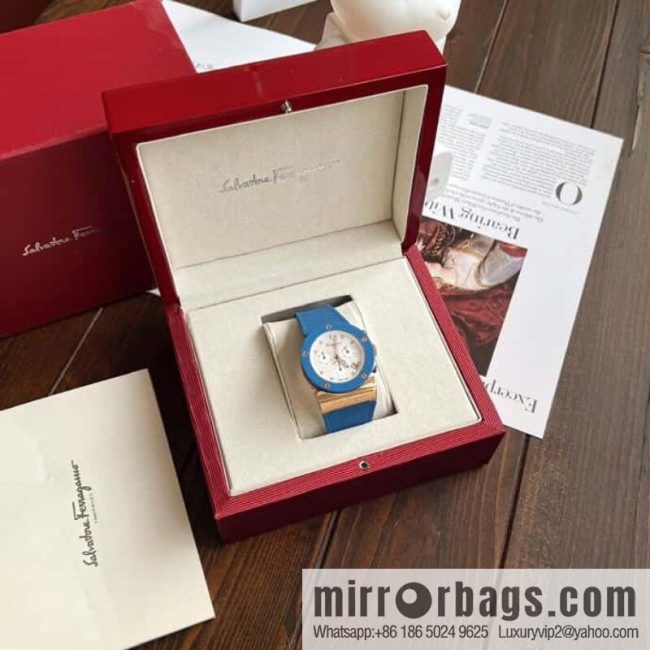 Ferragamo\'s new sports gender-neutral watch can be worn by men and women in 40mm.