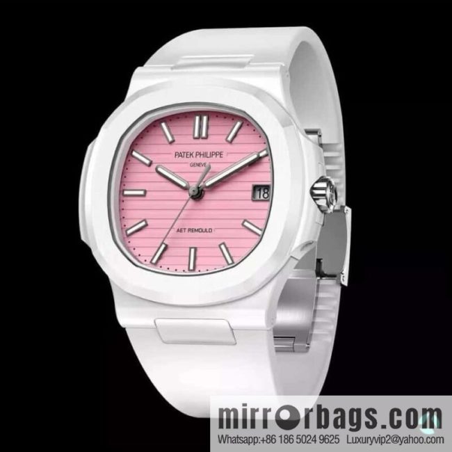 \"AET Ceramic Tiffany Nautilus Opens Booking\" is cooperating with Patek Philippe for the first time to launch the Nautilus 5711 series, which is limited worldwide and is currently accepting reservations. - Image 2