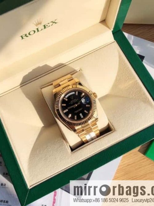 Rolex log type, the whole body is wrapped in 18k gold, the watch diameter is 41mm, and the original Swiss eta-2836 movement watch is loaded.